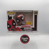 Funko Pop Deadpool Lounging #320 Glitter Diamond Collection Hot Topic Exclusive Marvel