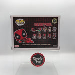 Funko Pop Deadpool Lounging #320 Glitter Diamond Collection Hot Topic Exclusive Marvel
